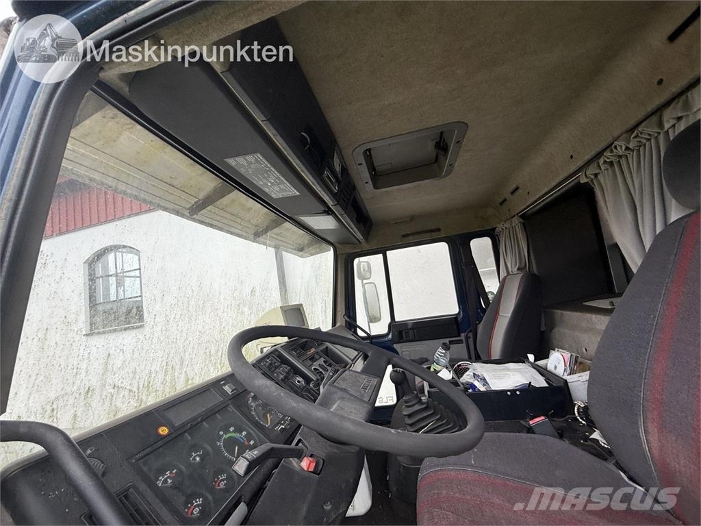 Volvo FL 614 4X2 Loomaveokid