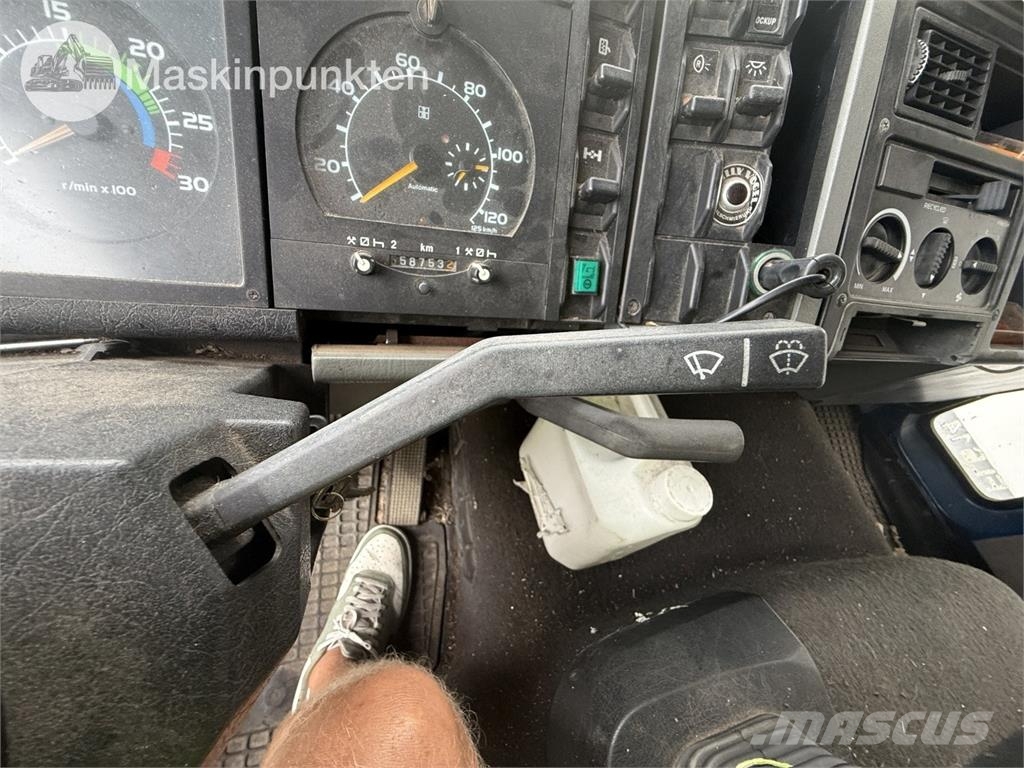 Volvo FL 614 4X2 Loomaveokid