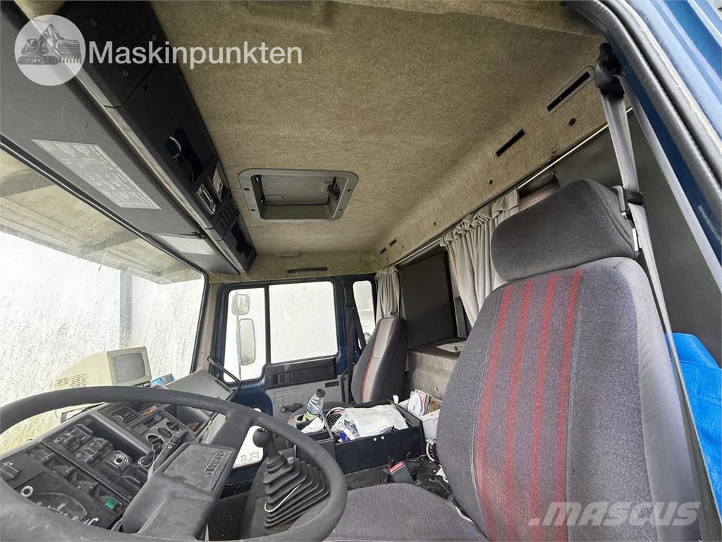 Volvo FL 614 4X2 Loomaveokid