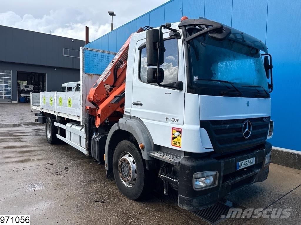 Mercedes-Benz Axor 1833 EURO 5, Terex 165.2E - A3, Remote Platte bakwagens