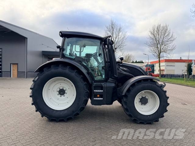 Valtra N135 Direct Smart Touch 拖拉机/农用车
