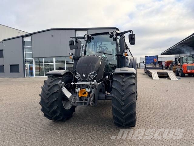 Valtra N135 Direct Smart Touch 拖拉机/农用车