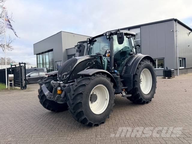 Valtra N135 Direct Smart Touch 拖拉机/农用车