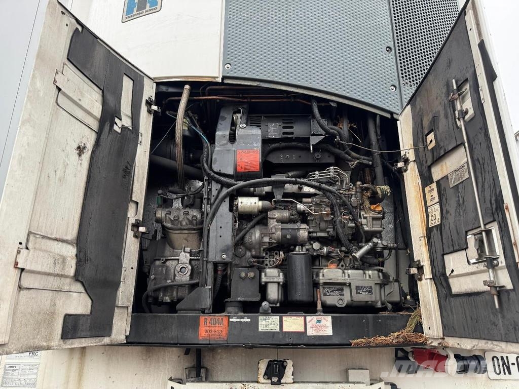 Schmitz Cargobull SCB S3B THERMO KING SLX 400 - 3 AXLE SCHMITZ Külmikpoolhaagised