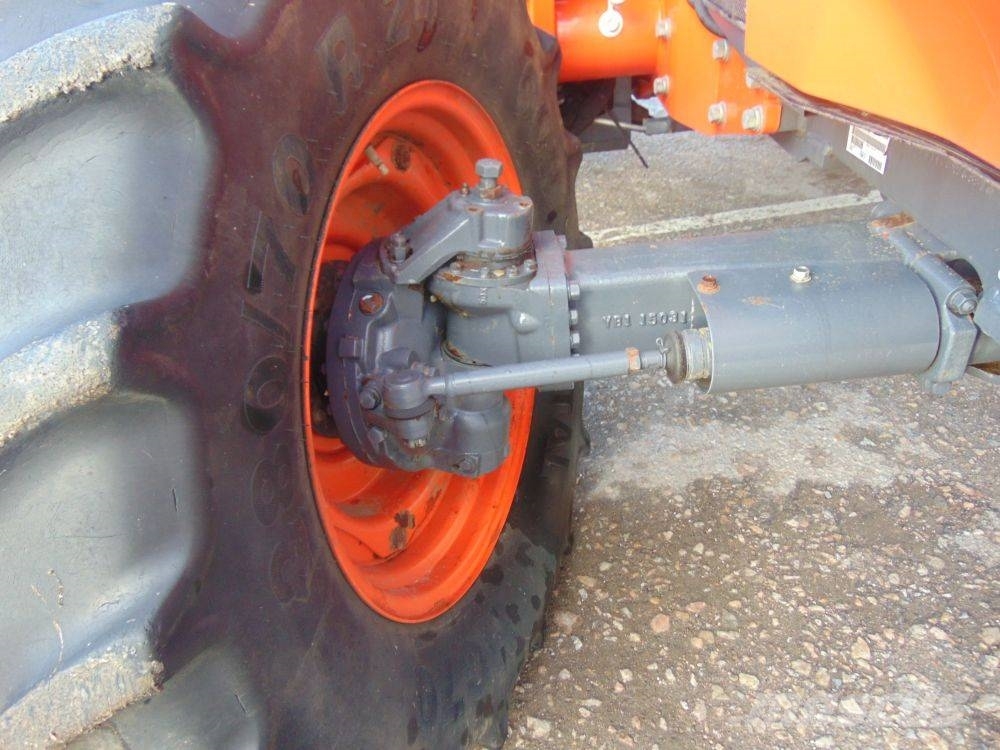 Kubota M 110 GX Traktorer