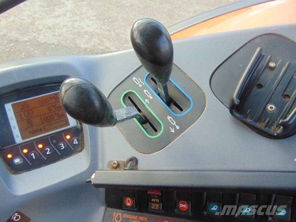 Kubota M 110 GX Traktorer