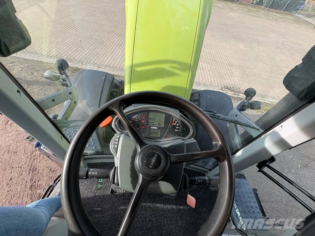 CLAAS Arion 850 CMatic Traktörler