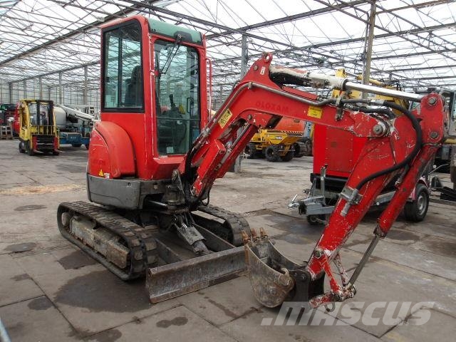 Yanmar Vio25-4 小型挖掘机