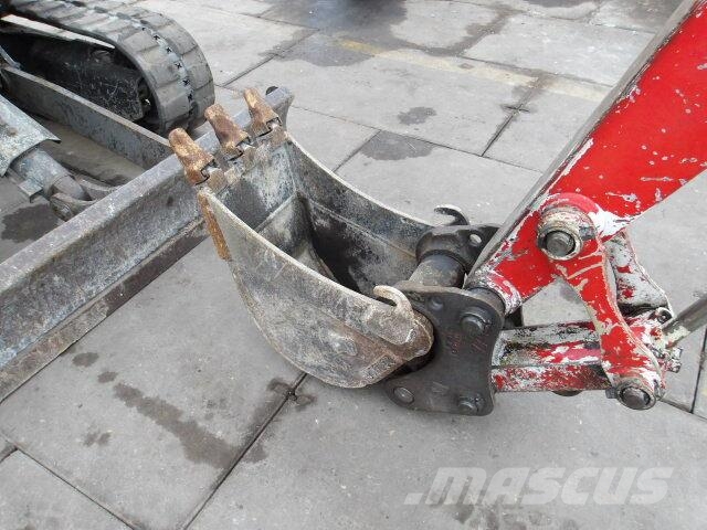 Yanmar Vio25-4 小型挖掘机