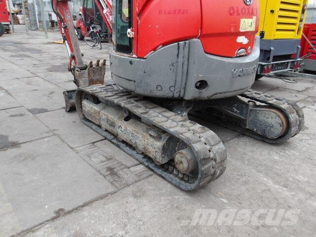 Yanmar Vio25-4 小型挖掘机