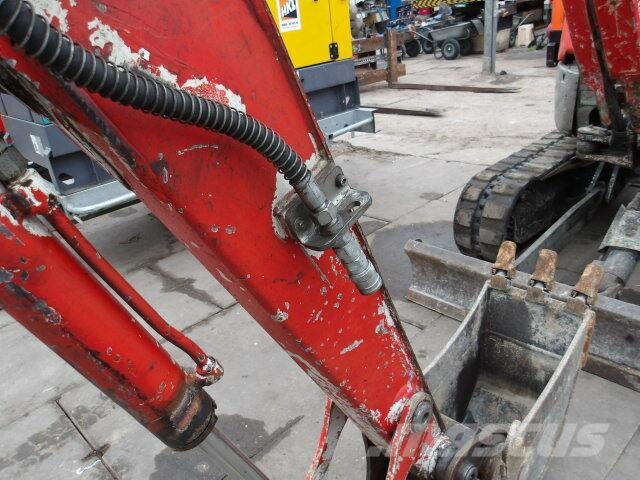 Yanmar Vio25-4 小型挖掘机