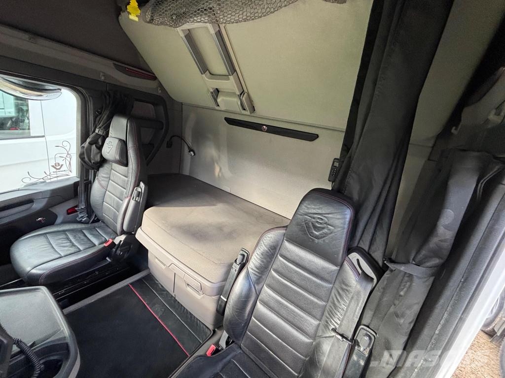Scania R520 6x2 EURO6 + RETARDER + WB3150mm Cavalos mecânicos