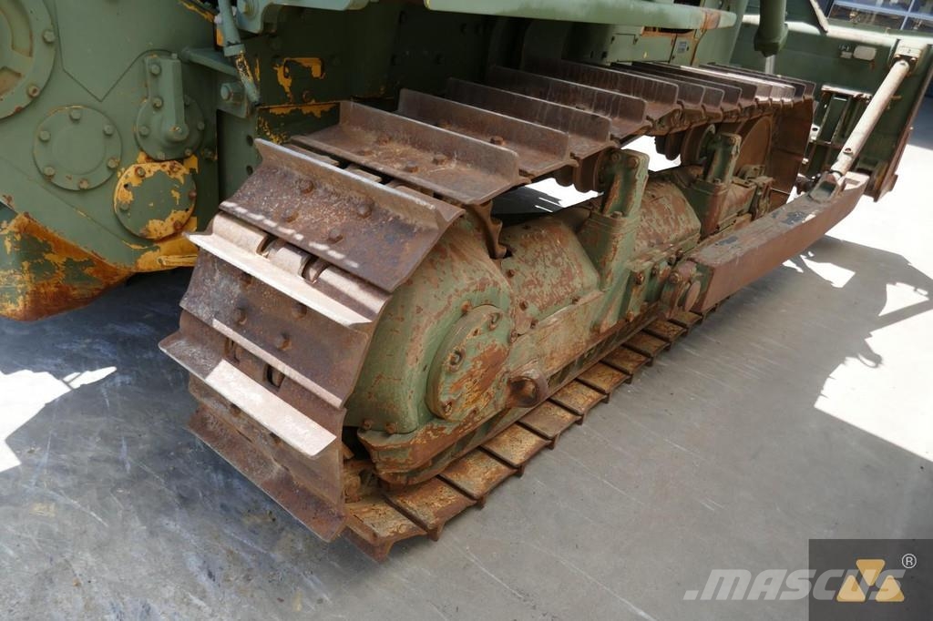CAT D7F Ex-army Buldožeri guseničari