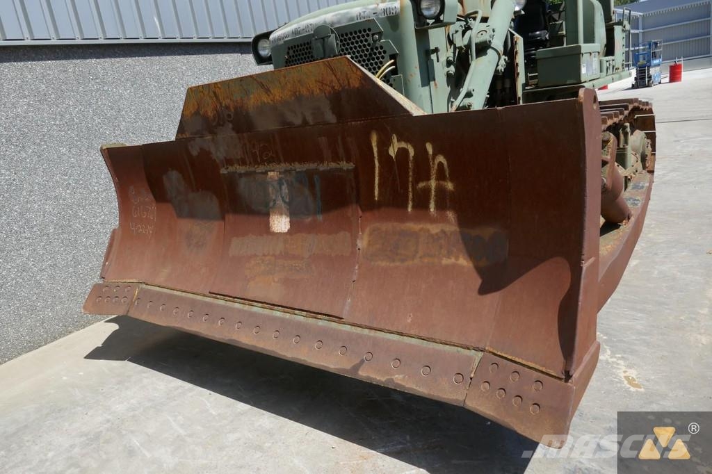 CAT D7F Ex-army 크롤러 도저