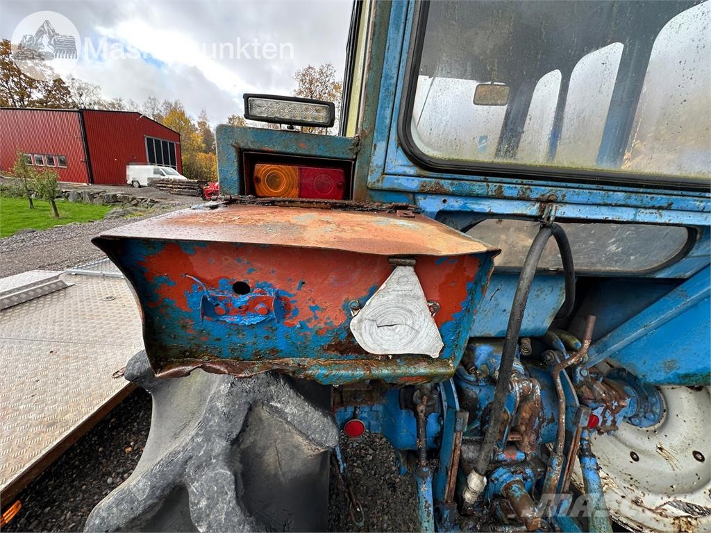 Ford 5000 Tractors