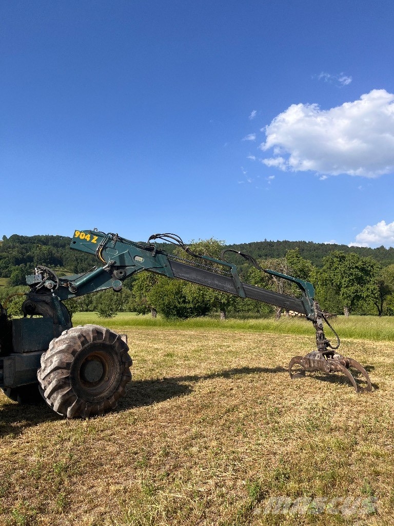 HSM 904 ZL Skiderji