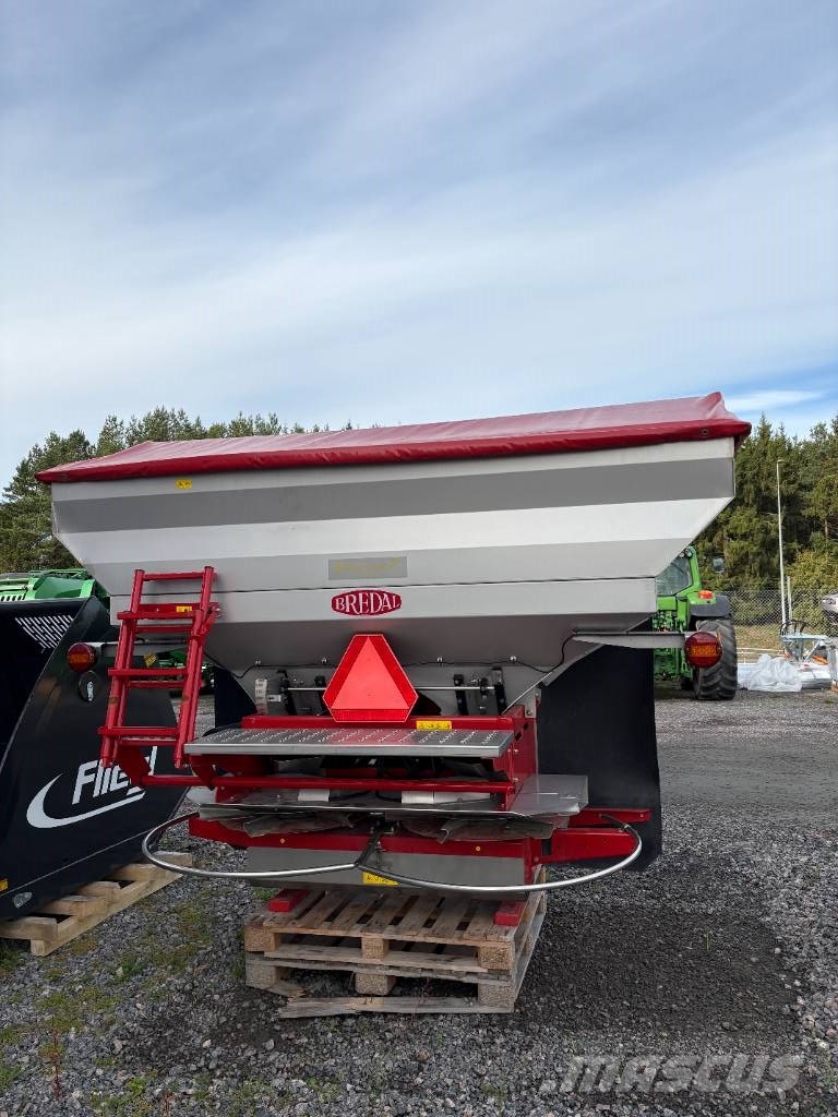 Bredal F4 4000L GÖDSELSPRIDARE HYDR. DRIFT Розсіювач мінеральних добрив