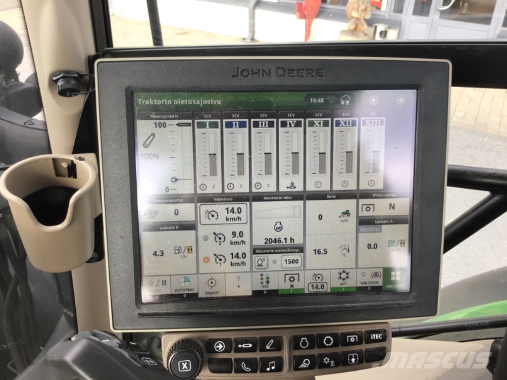 John Deere 6155 R الجرارات