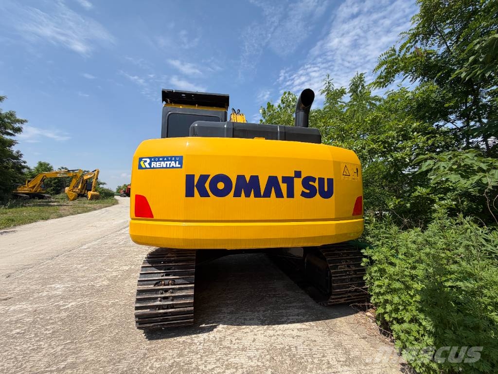 Komatsu PC 130-7 중형굴삭기 7톤-28톤
