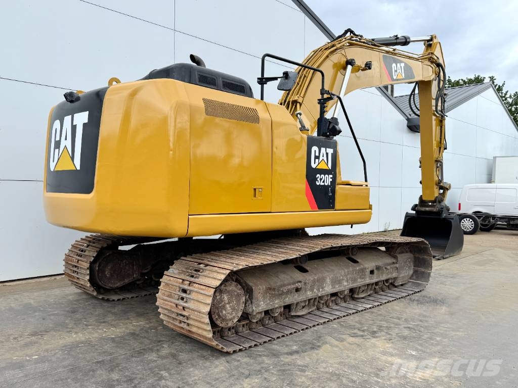 CAT 320FL - New Bucket / Hammer Lines / Camera Верижен екскаватор