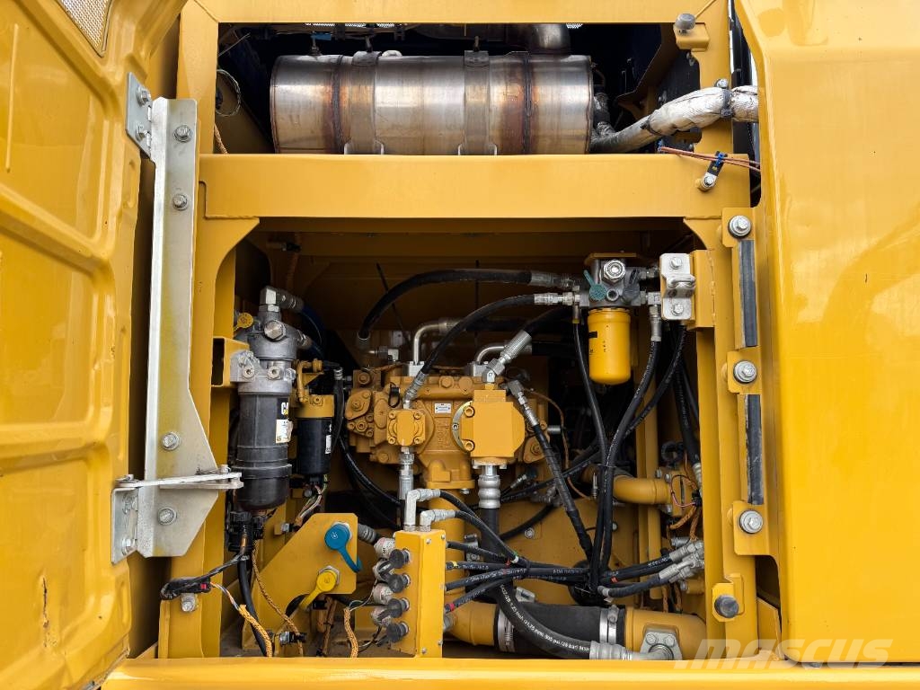 CAT 320FL - New Bucket / Hammer Lines / Camera Верижен екскаватор