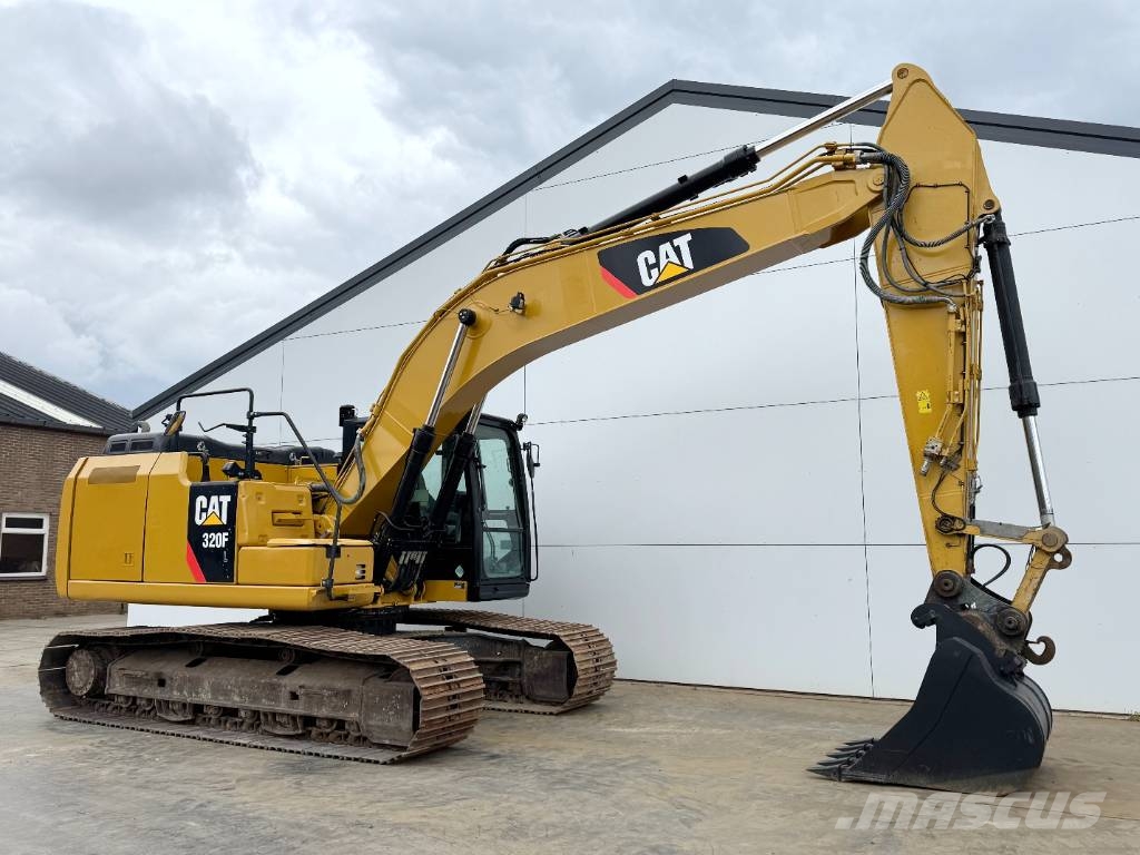 CAT 320FL - New Bucket / Hammer Lines / Camera Верижен екскаватор