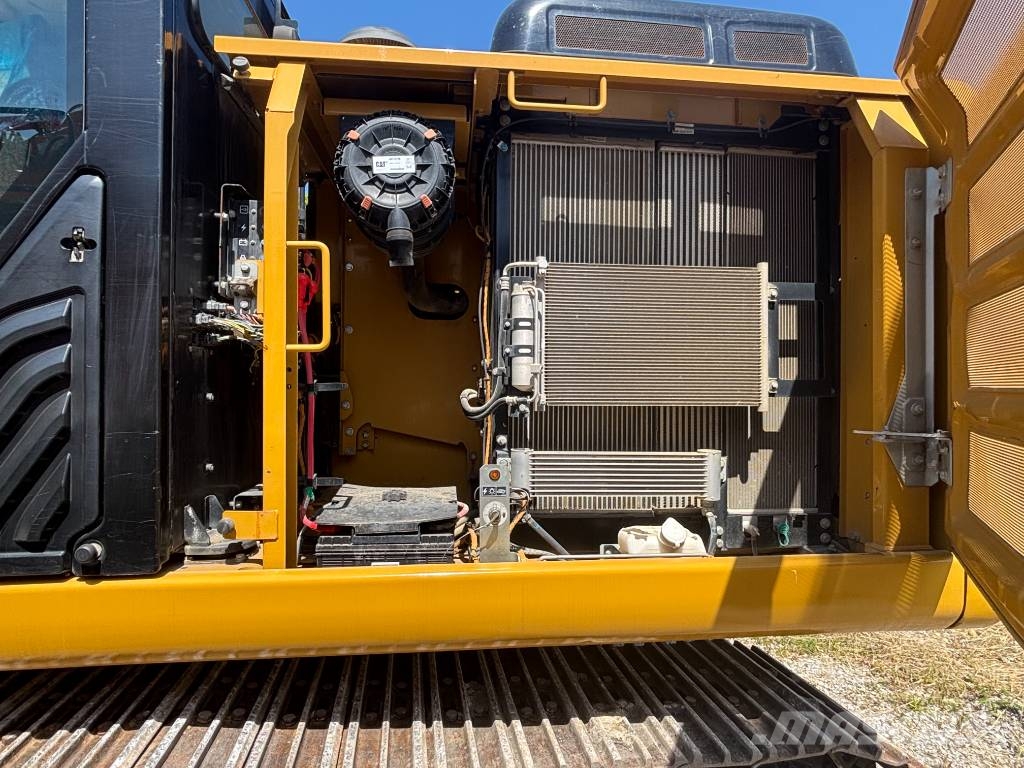 CAT 320 Верижен екскаватор