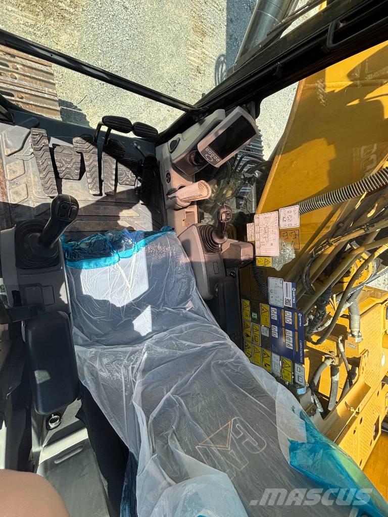 CAT 320 Верижен екскаватор