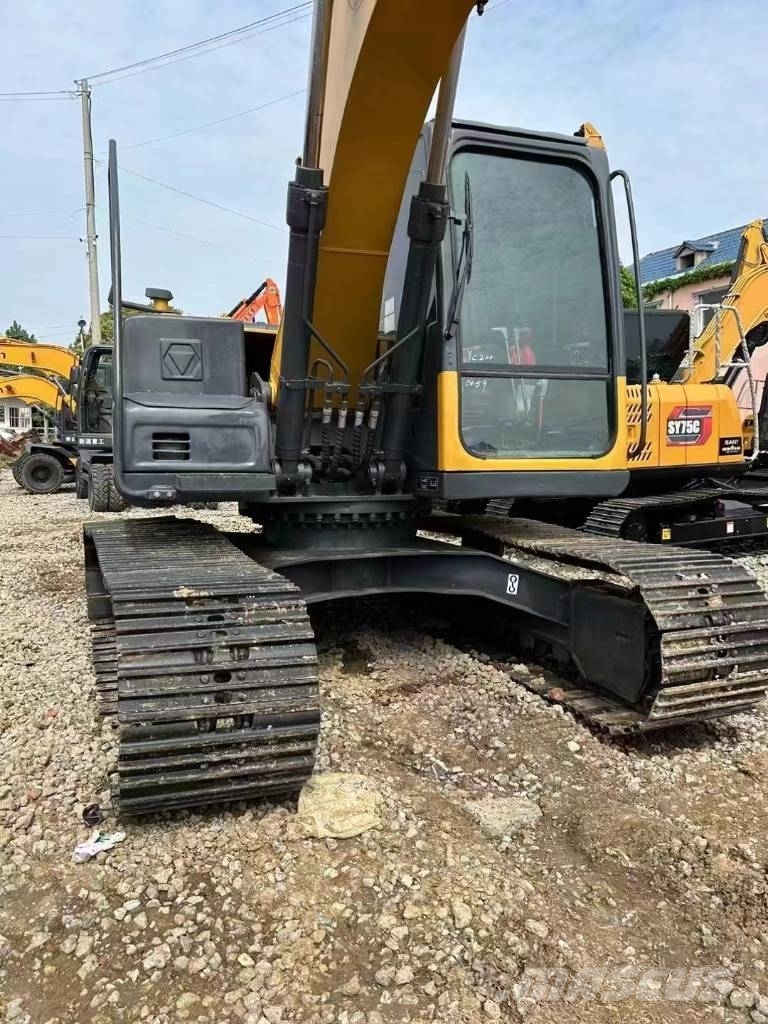 XCMG XE 150 D Midi excavators 7t - 12t