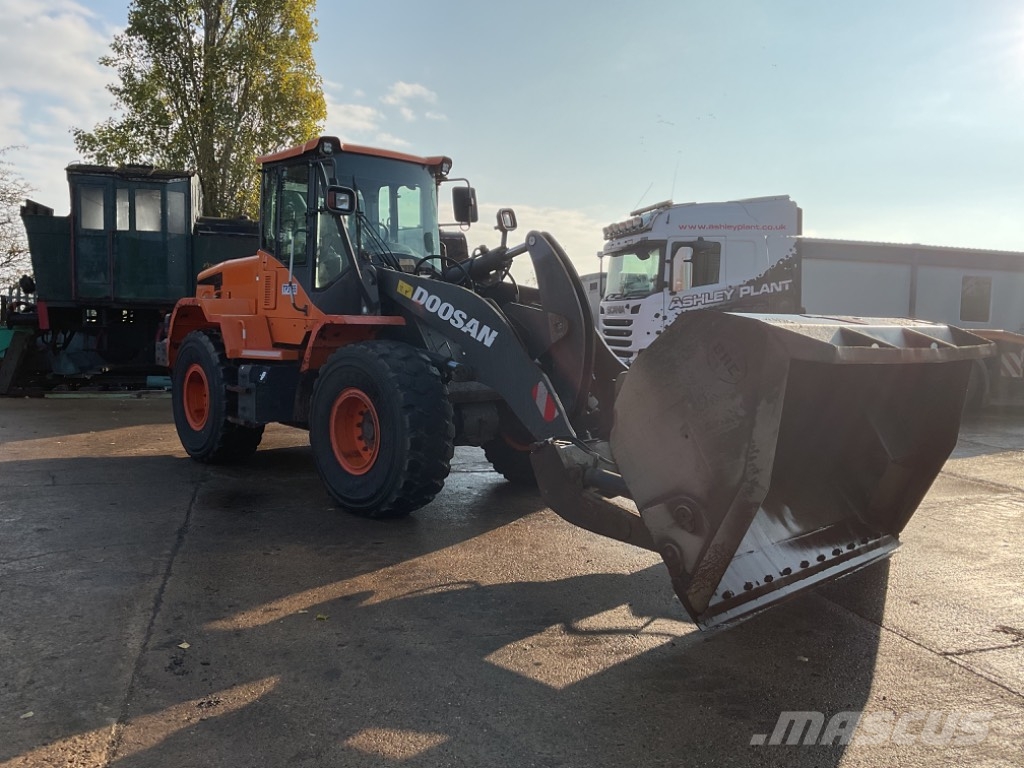 Doosan DL250-5 Utovarivači na točkove