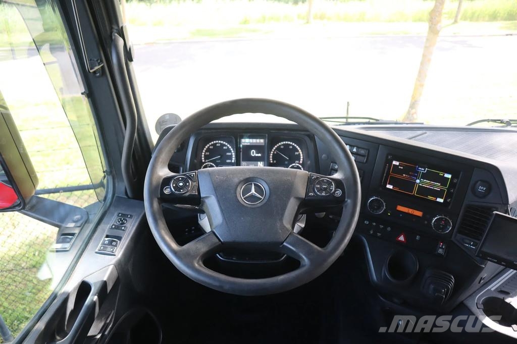 Mercedes-Benz Arocs 3258 | 8X4 | RETARDER | BIG AXLES | FULL STE Kipper