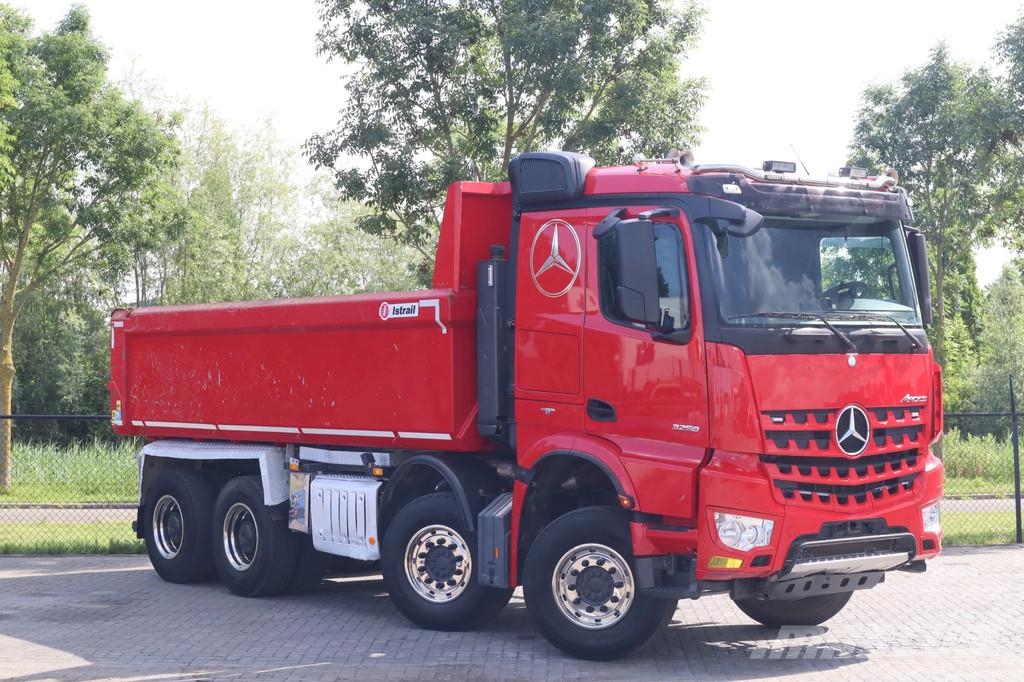 Mercedes-Benz Arocs 3258 | 8X4 | RETARDER | BIG AXLES | FULL STE Kipper
