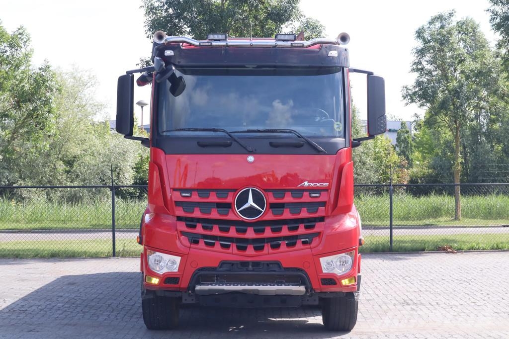 Mercedes-Benz Arocs 3258 | 8X4 | RETARDER | BIG AXLES | FULL STE Kipper