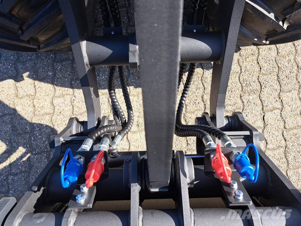 Eurotrac W12 MS Incarcator pe pneuri