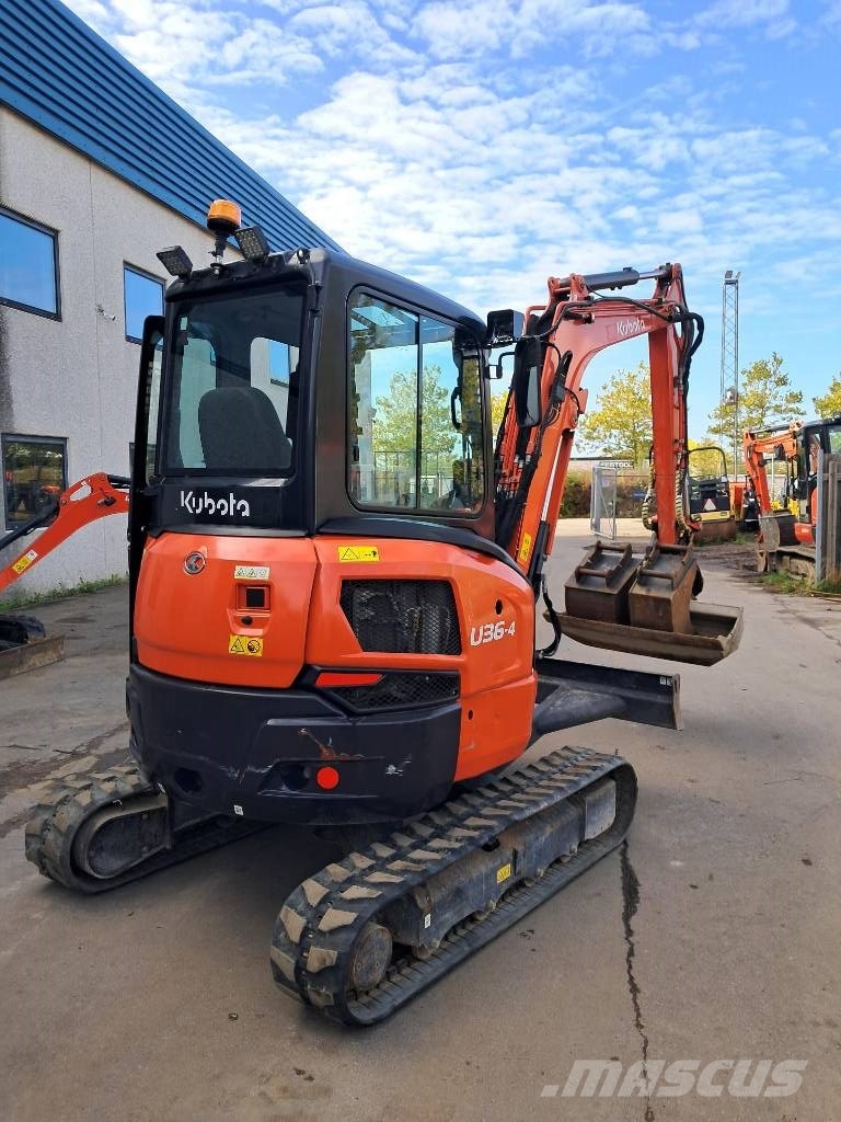 Kubota U 36-4 حفارات صغيرة أقل من 7 طن (حفارات صغيرة)