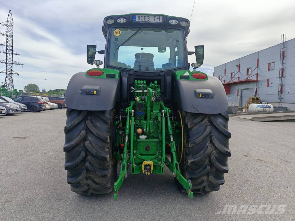 John Deere 6R 215 Tractores