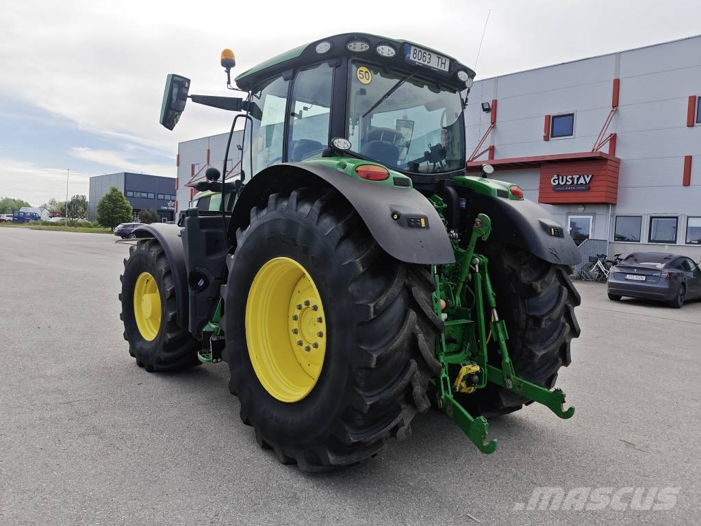 John Deere 6R 215 Tractores