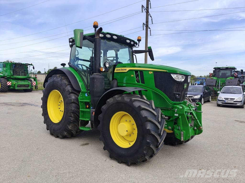 John Deere 6R 215 Tractores