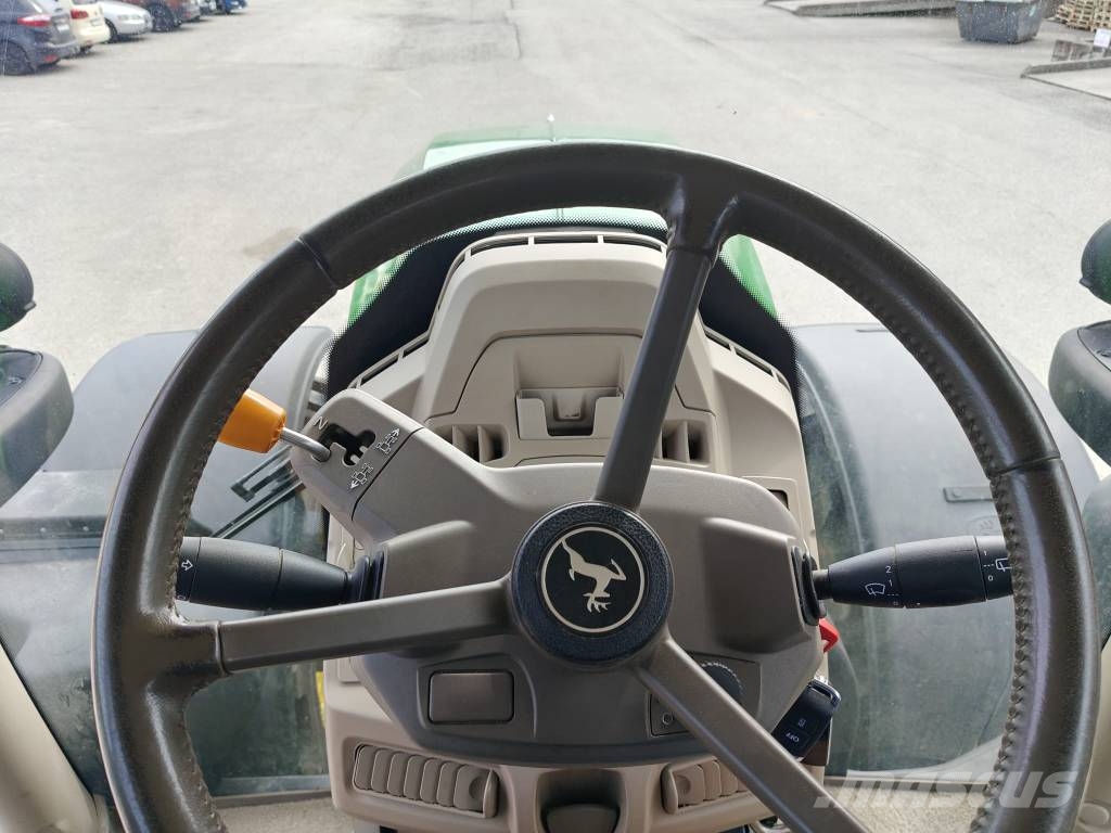 John Deere 6R 215 Tractores
