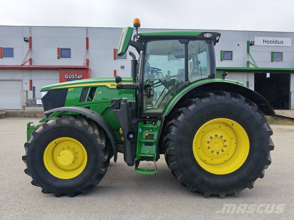 John Deere 6R 215 Tractores