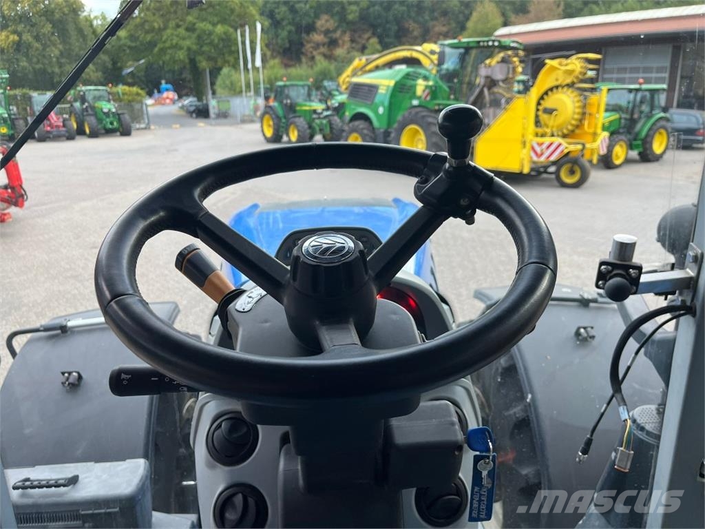 New Holland T7.270 Traktori