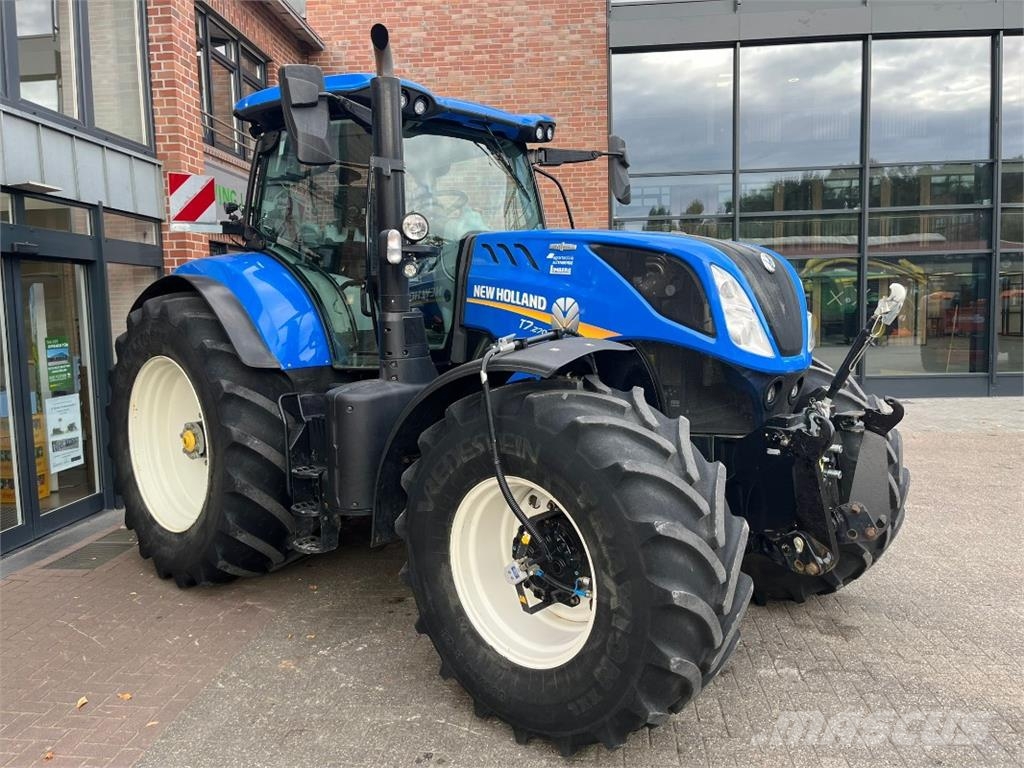 New Holland T7.270 Traktori
