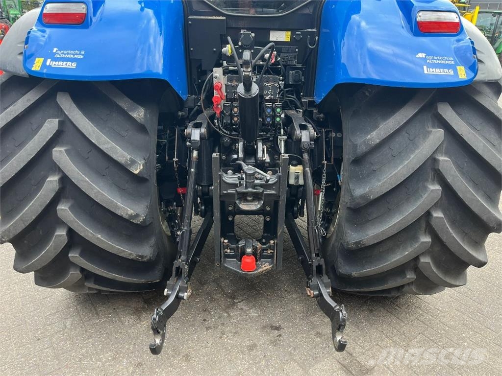 New Holland T7.270 Traktori