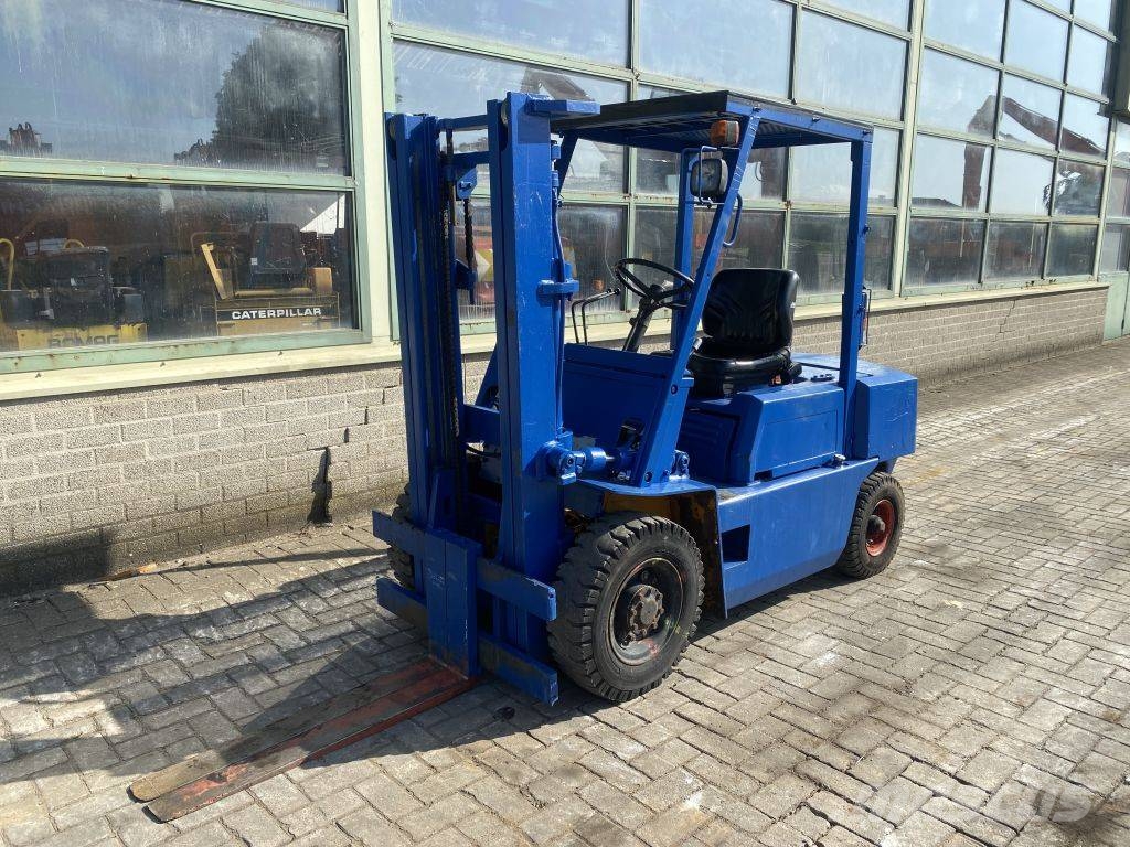 Komatsu FD 28-10 Diesel forklifts