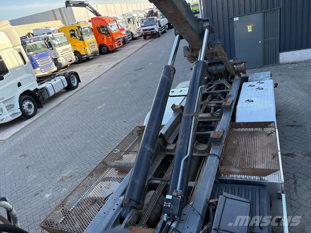 Volvo FH 400 + HIAB 377EP-5 HIPRO + 8X2 STEERING + EURO 훅 리프트 트럭