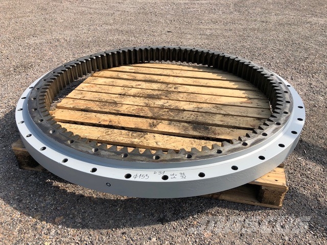 O&K RH 16.5 SLEWING RING BEARING Växellåda