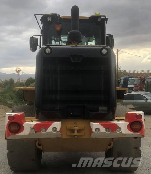 CAT 926M Wheel loaders