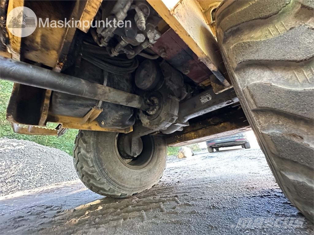 Volvo L32Z Kolesni nakladalci