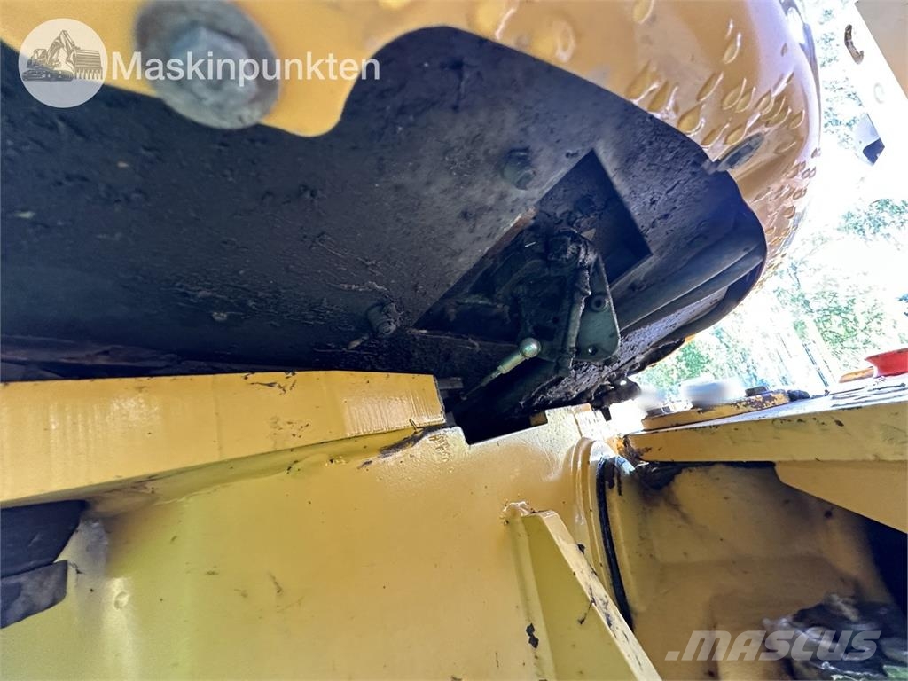 Volvo L32Z Kolesni nakladalci
