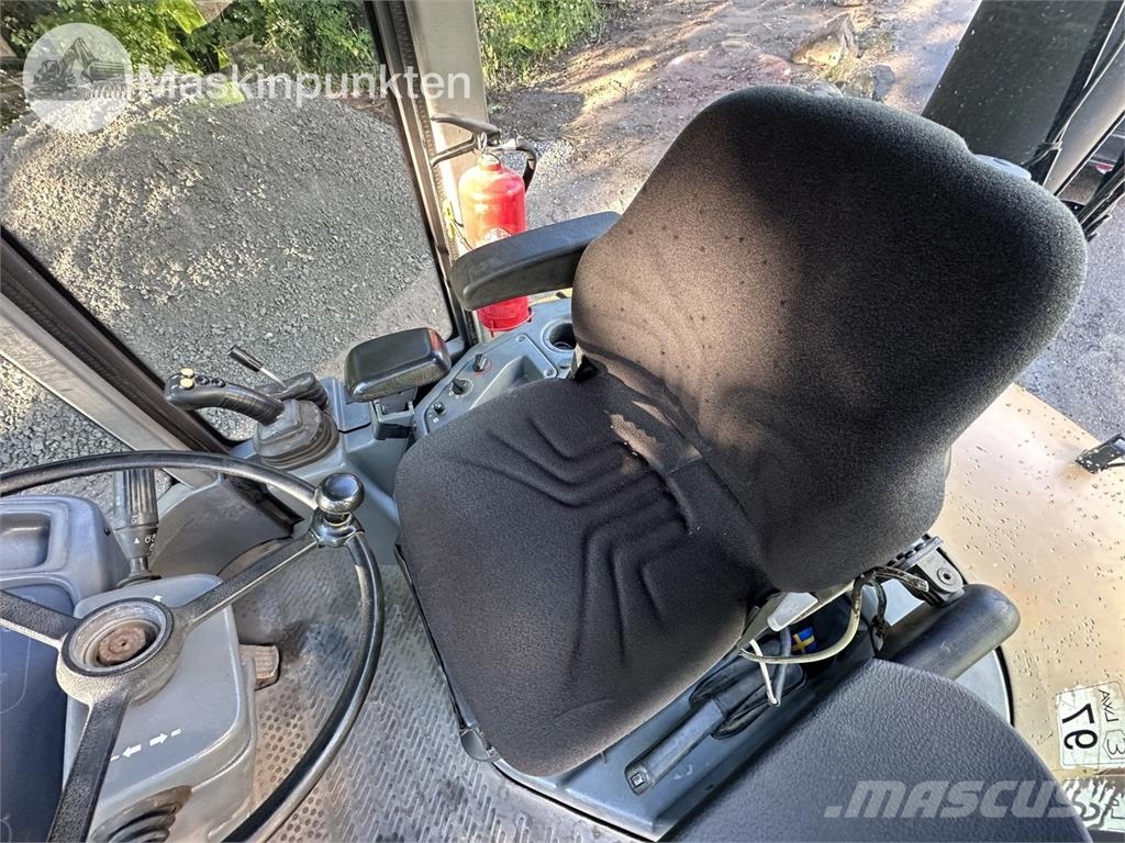 Volvo L32Z Kolesni nakladalci
